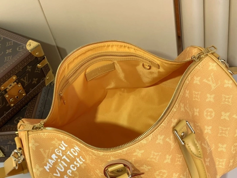 StreetReady LX Travel Bags 1915