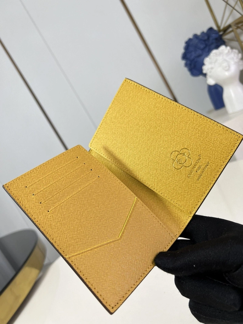 Resilient LX Wallets 1862