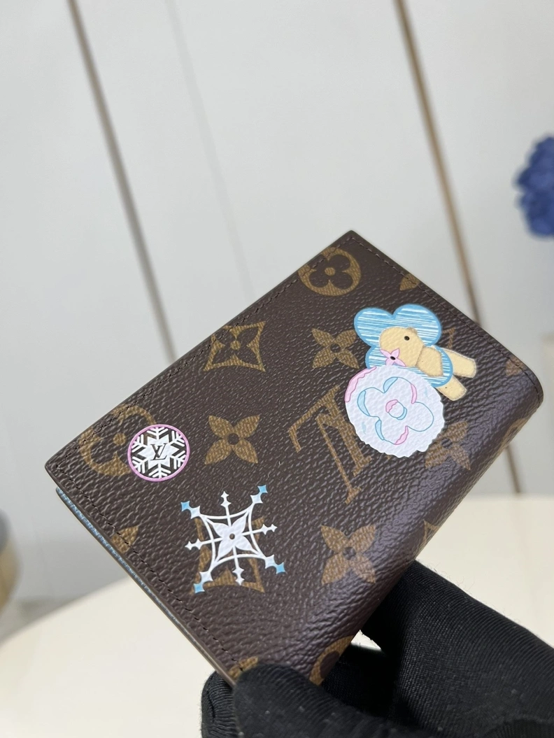 Sleek LX Wallets 172