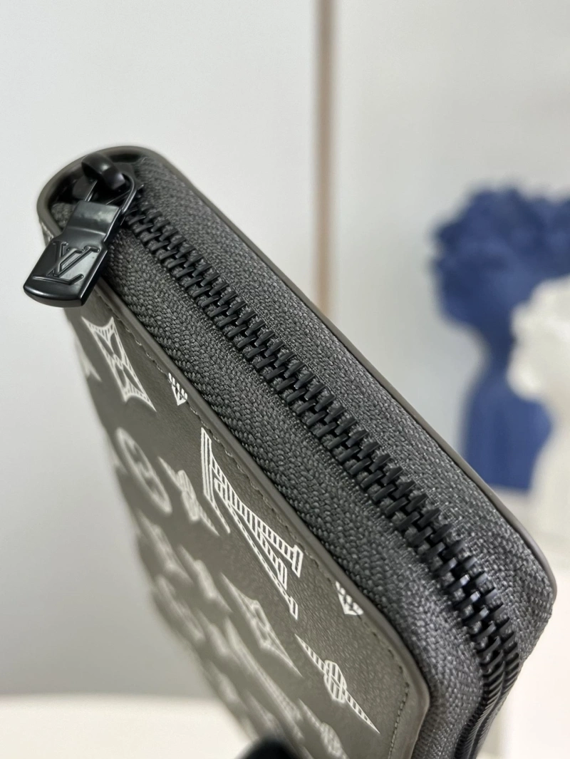 Unique LX Wallets 1866