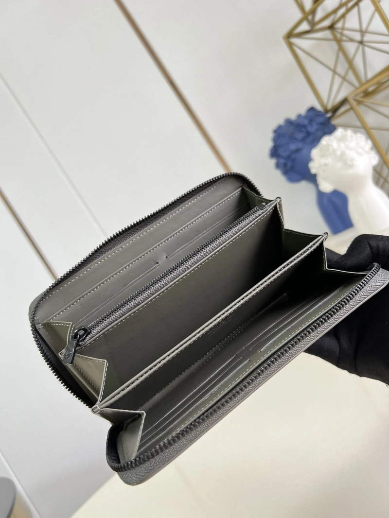 Unique LX Wallets 1866