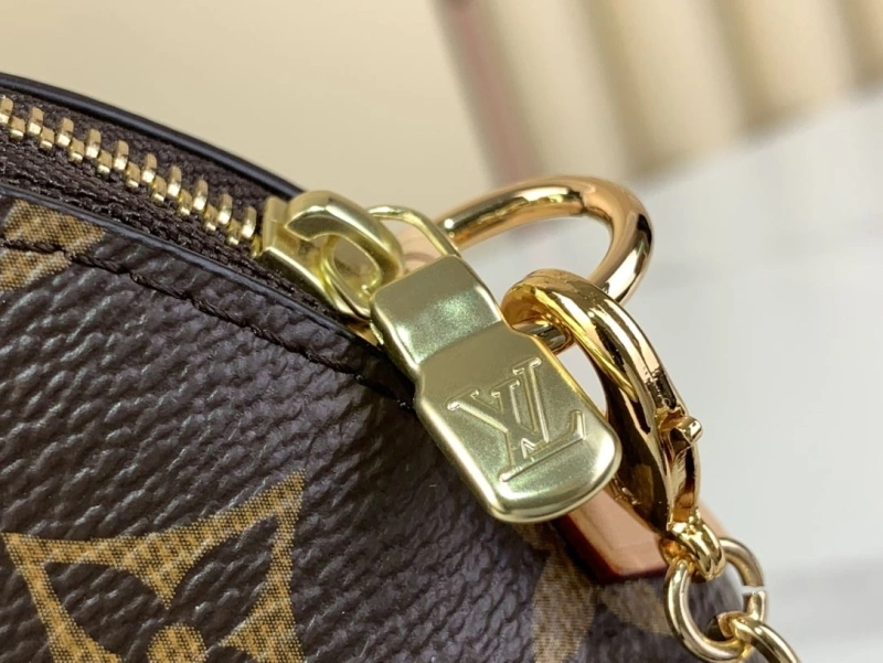 Unique LX Cosmetic Bags 2028
