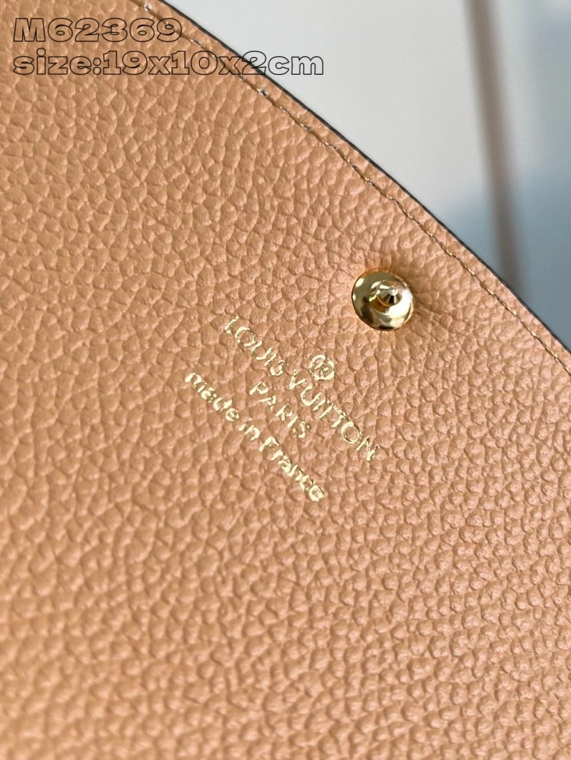 Sophisticated LX Wallets 1842