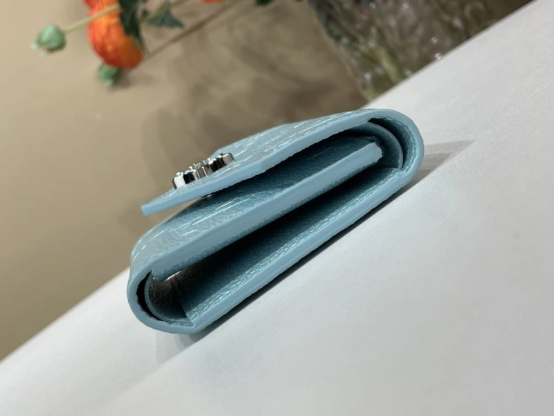 Affordable LX Wallets 1812