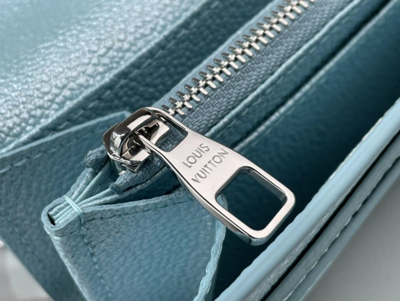 LX Wallets Lightweight 1824