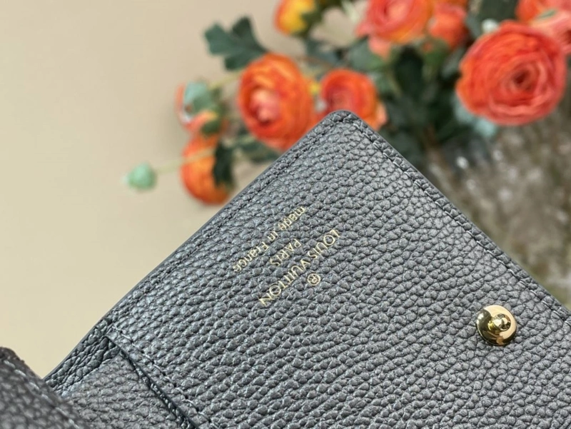 LX Wallets Practical 1823