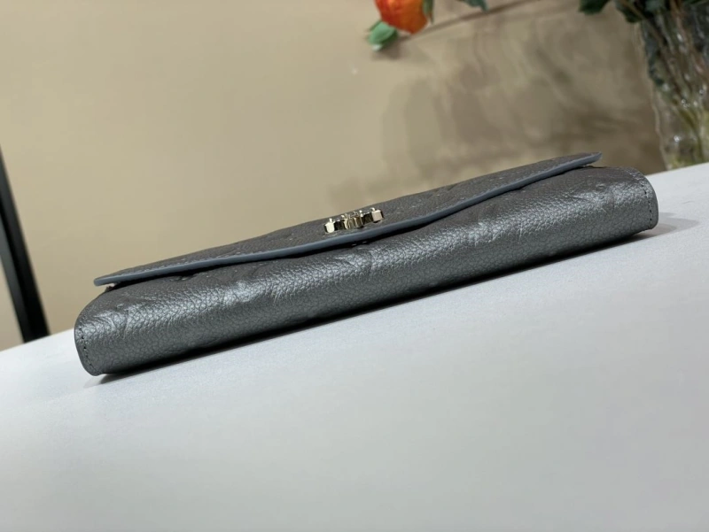 Functional LX Wallets 1830