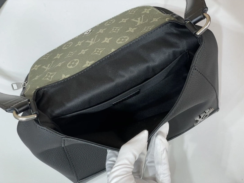 LX Satchel bags Flexible 1983
