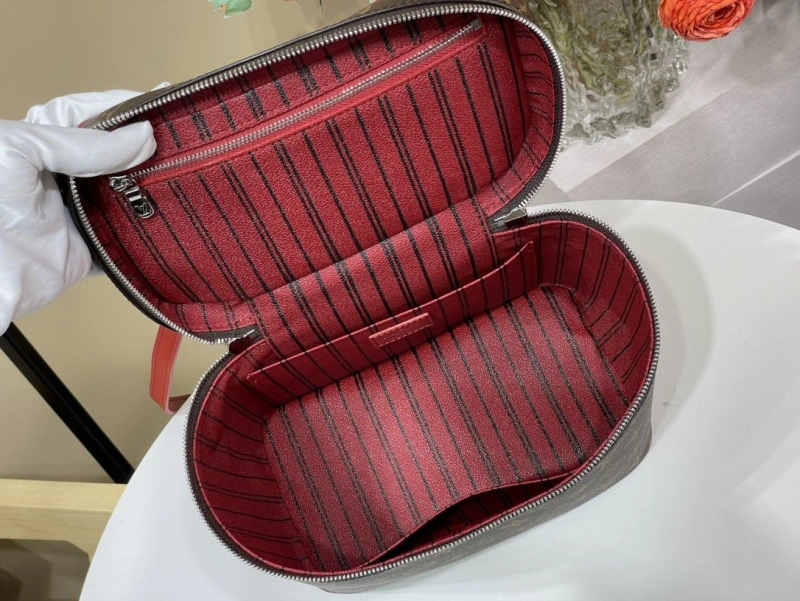 Bold LX Cosmetic Bags 2016