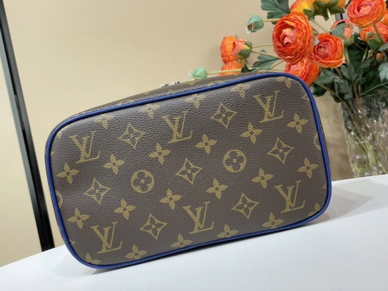 ModernLook LX Cosmetic Bags 2041
