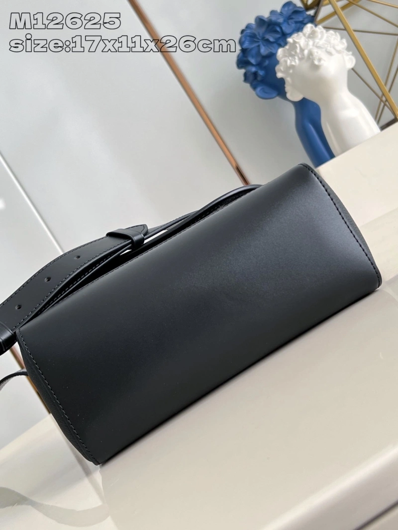 LX Satchel bags Resilient 1986