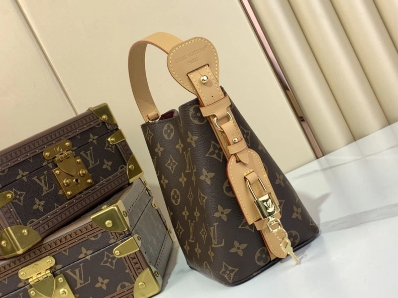 Fashionable LX Bucket Bags 1321