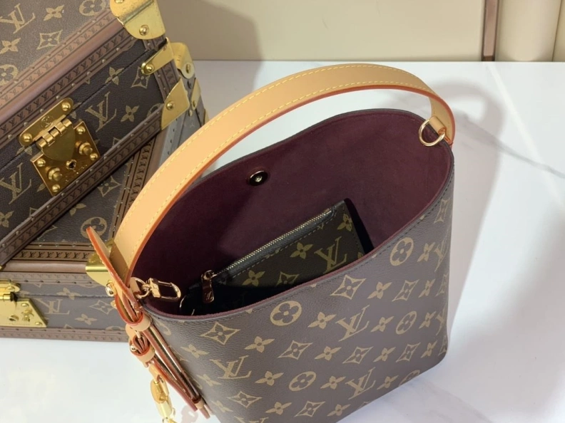 Fashionable LX Bucket Bags 1321