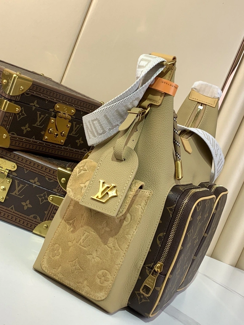 Trendsetting LX Satchel Bags 1170