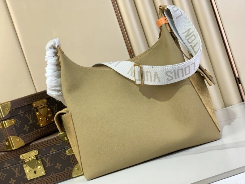 Trendsetting LX Satchel Bags 1170