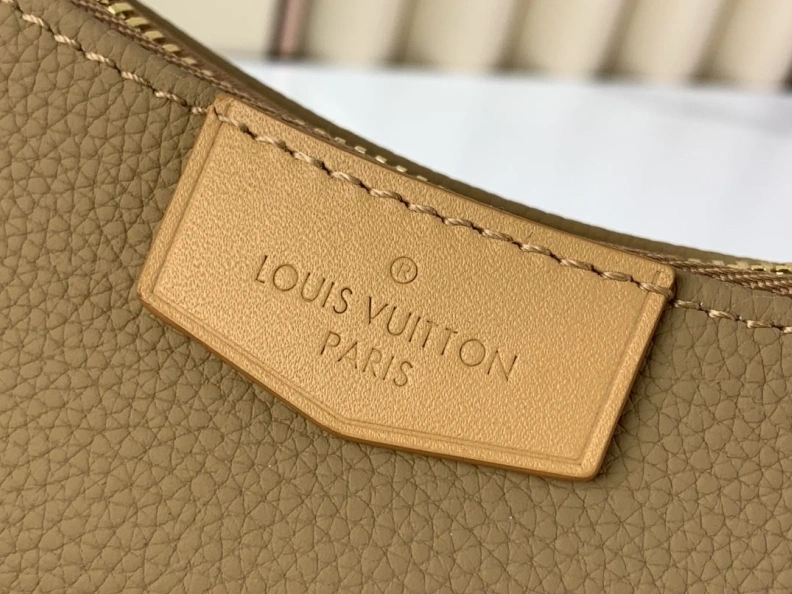 Trendsetting LX Satchel Bags 1170