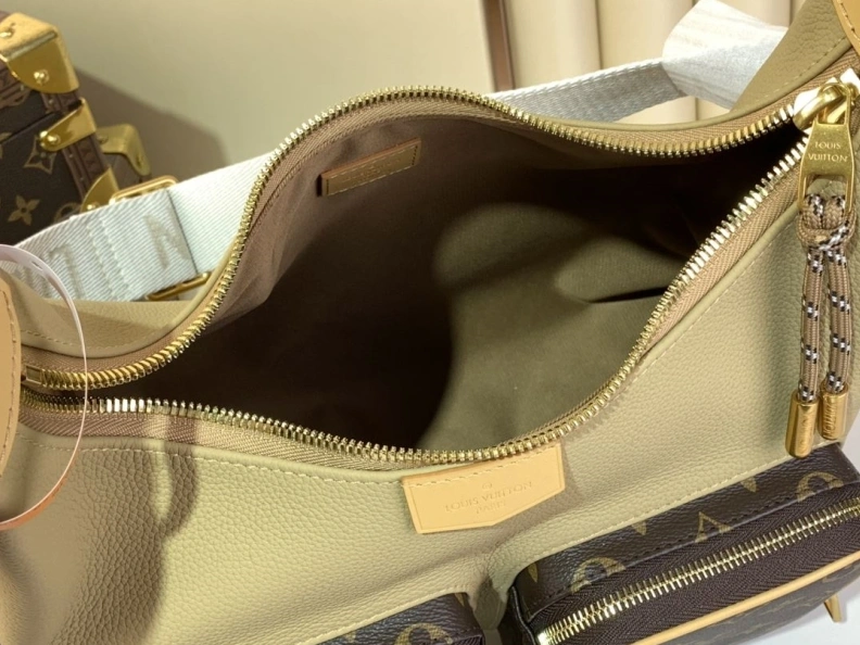 Trendsetting LX Satchel Bags 1170