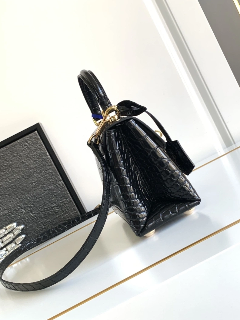 ModernLook LX Top Handle Bags 1094