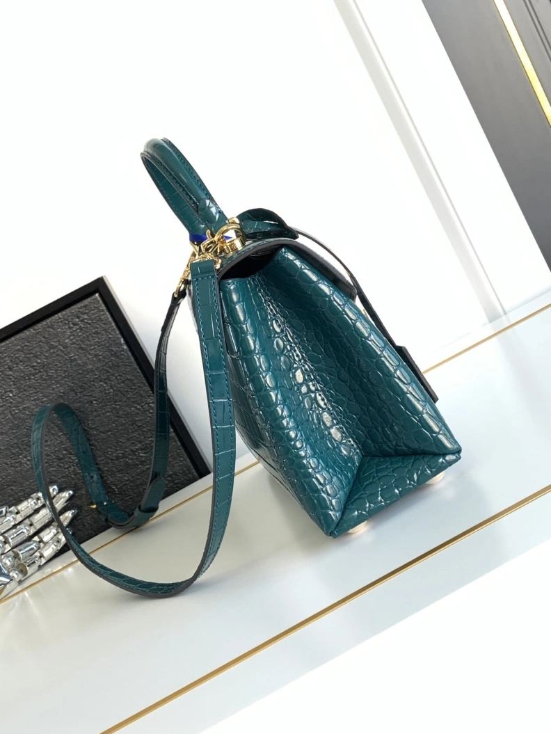 LX Top Handle Bags Vibrant 1093
