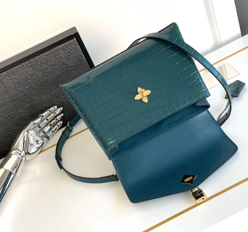 LX Top Handle Bags Vibrant 1093