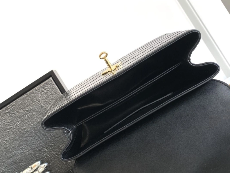 Functional LX Top Handle Bags 1096
