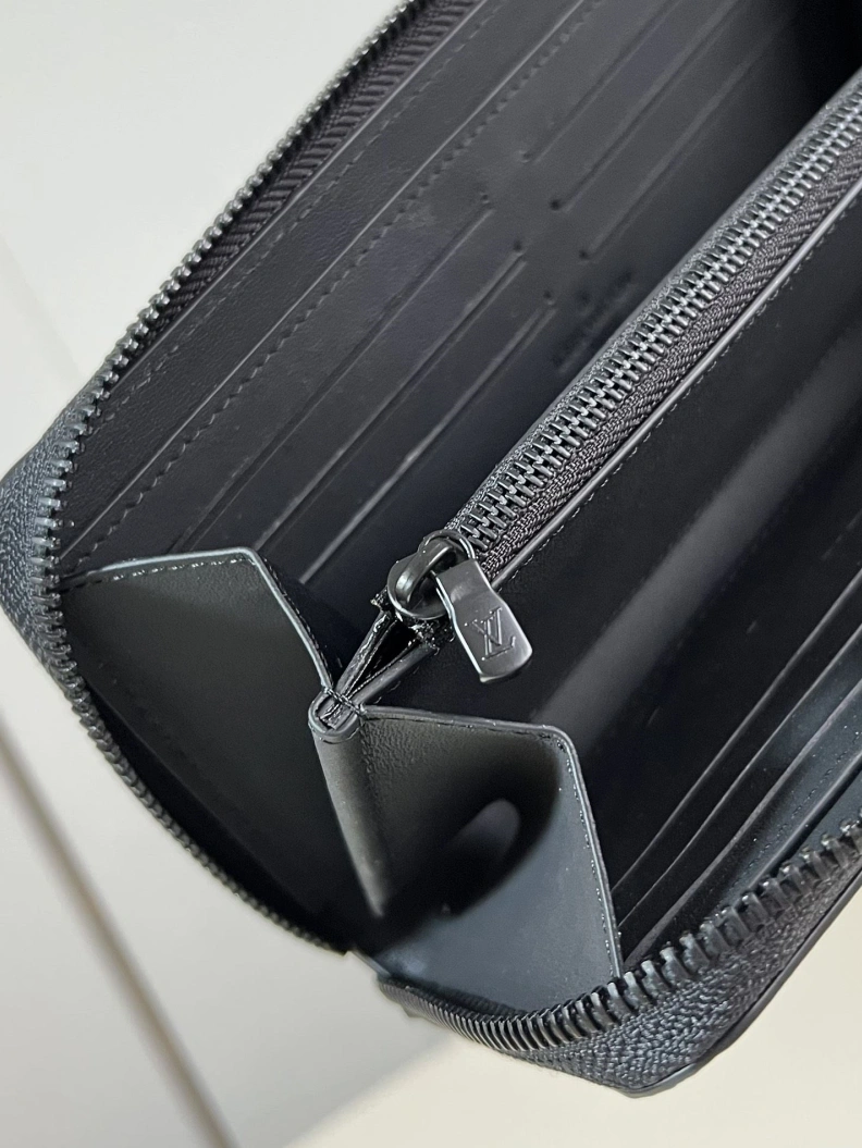 LX Wallets StreetReady 1066