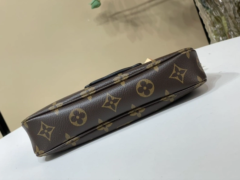 ModernLook LX Satchel Bags 1150