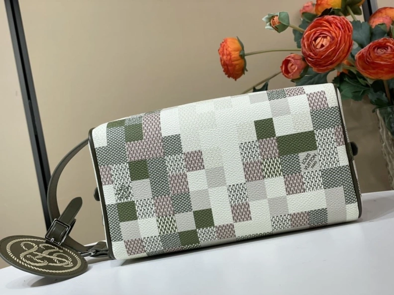 Bold LX Cosmetic Bags 1224
