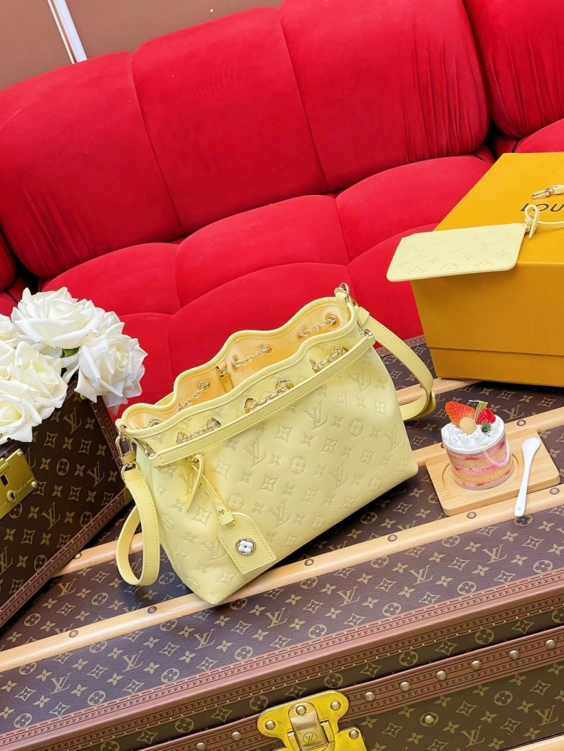 Refined LX Bucket Bags 1318