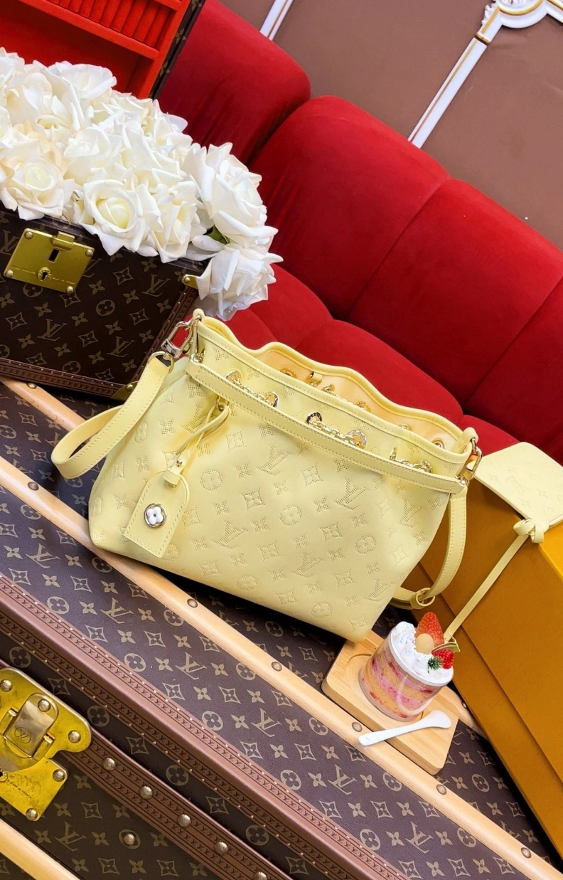 Refined LX Bucket Bags 1318