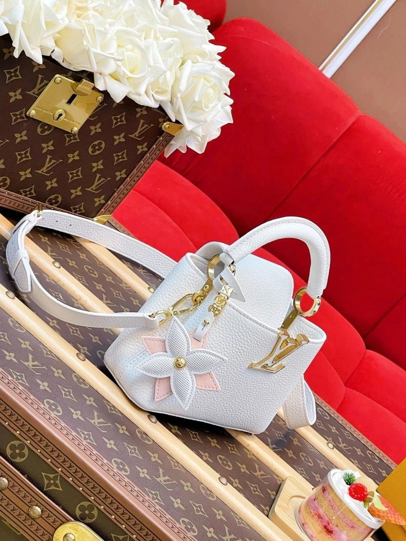 Vibrant LX Caxucines Bags 1174