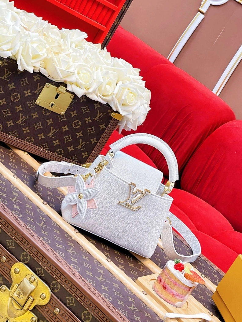 Vibrant LX Caxucines Bags 1174