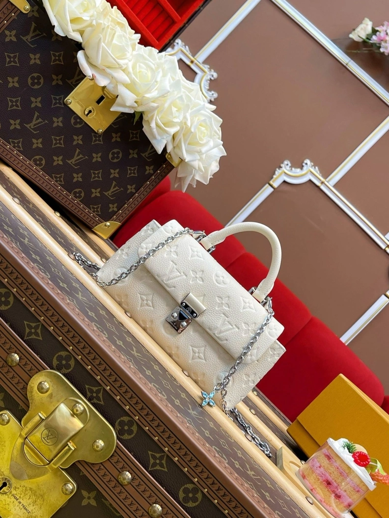 LX Top Handle Bags Classic 1129