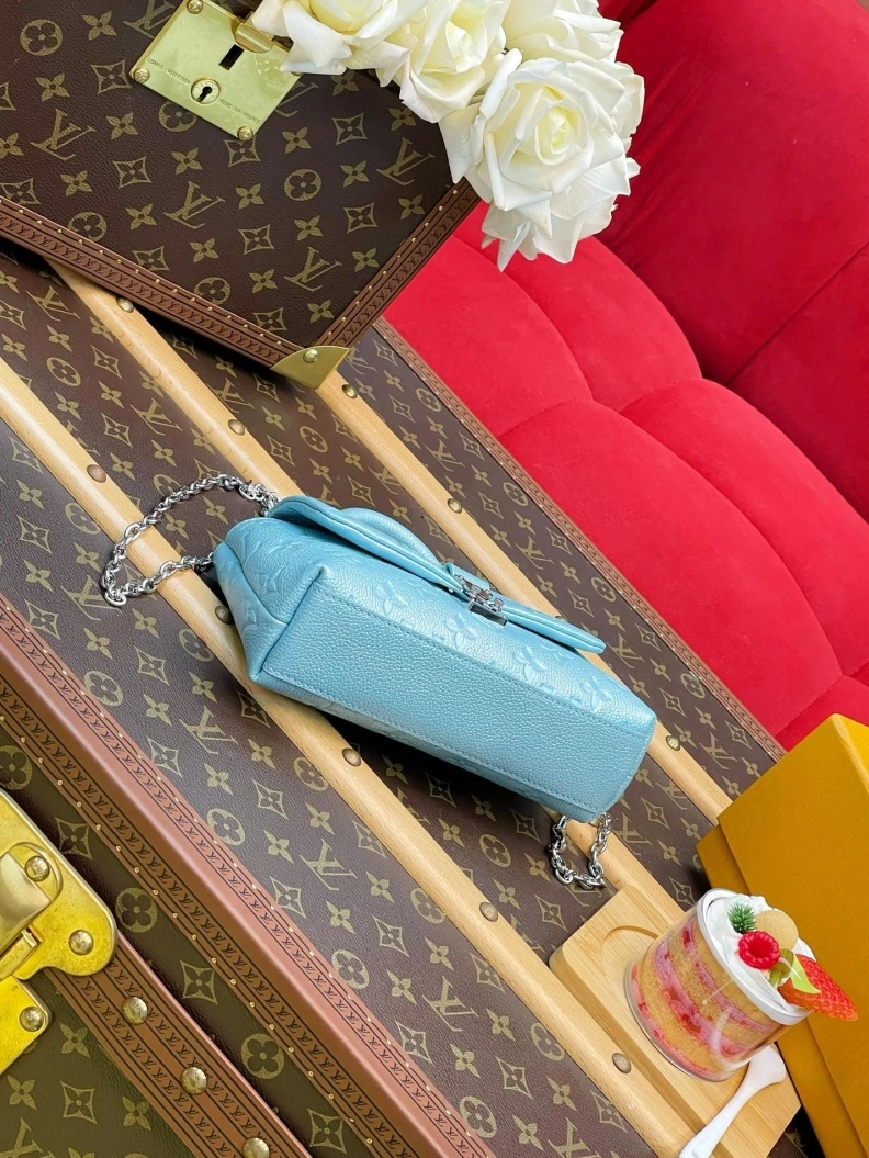 LX Top Handle Bags AllSeason 1084