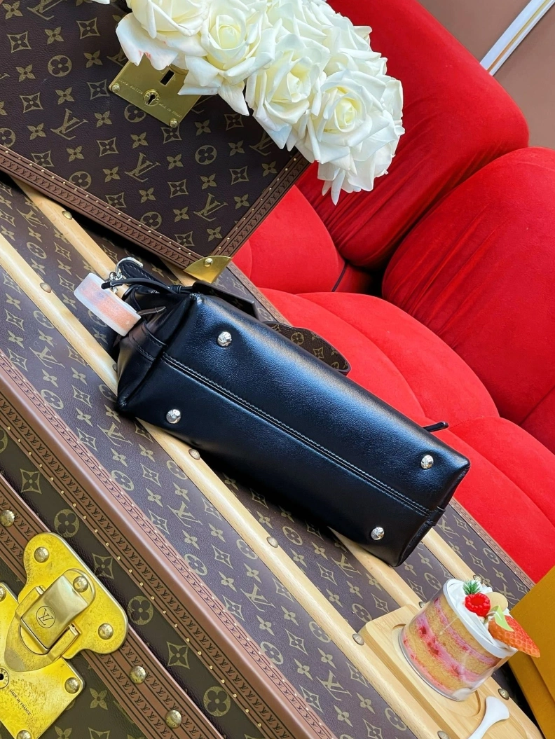 LX Satchel Bags Classic 1144