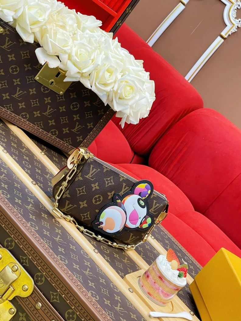 LX Clutch Bags Practical 1222