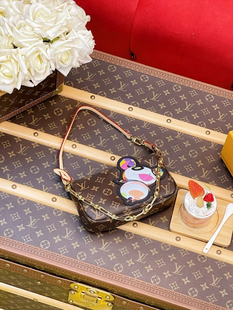 LX Clutch Bags Practical 1222