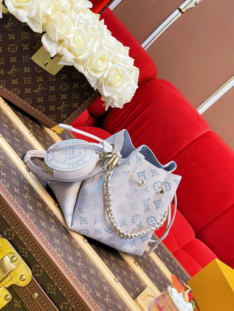 Vibrant LX Bucket Bags 1323