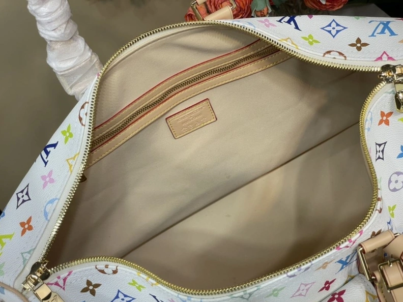 WellDesigned LX Travel Bags 1073