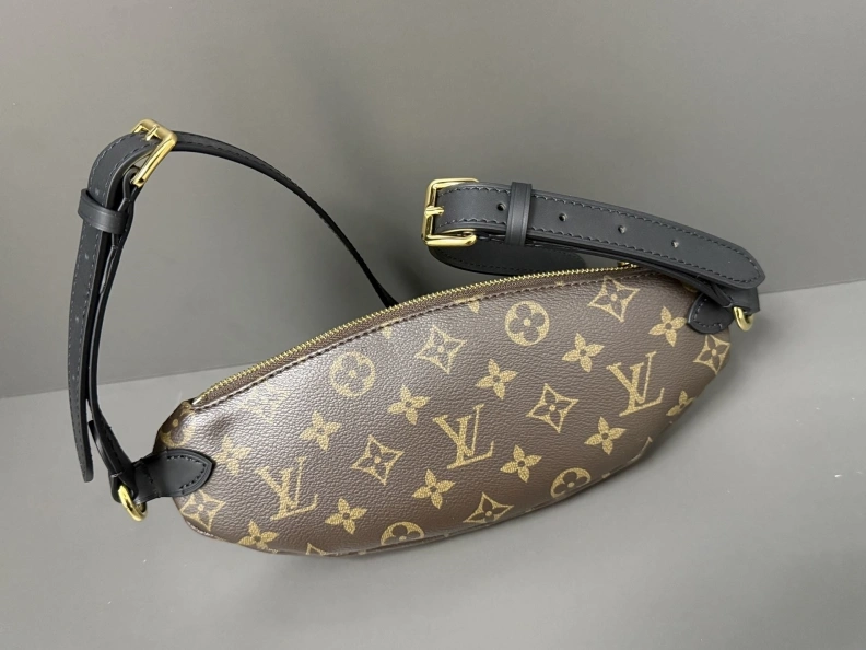 Sophisticated LX Waist & Chest Packs 1065