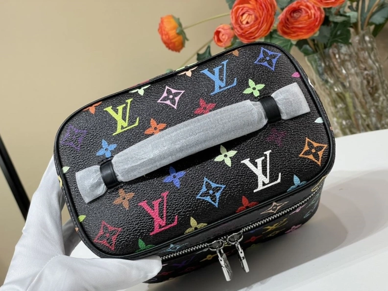 SportInspired LX Cosmetic Bags 1172