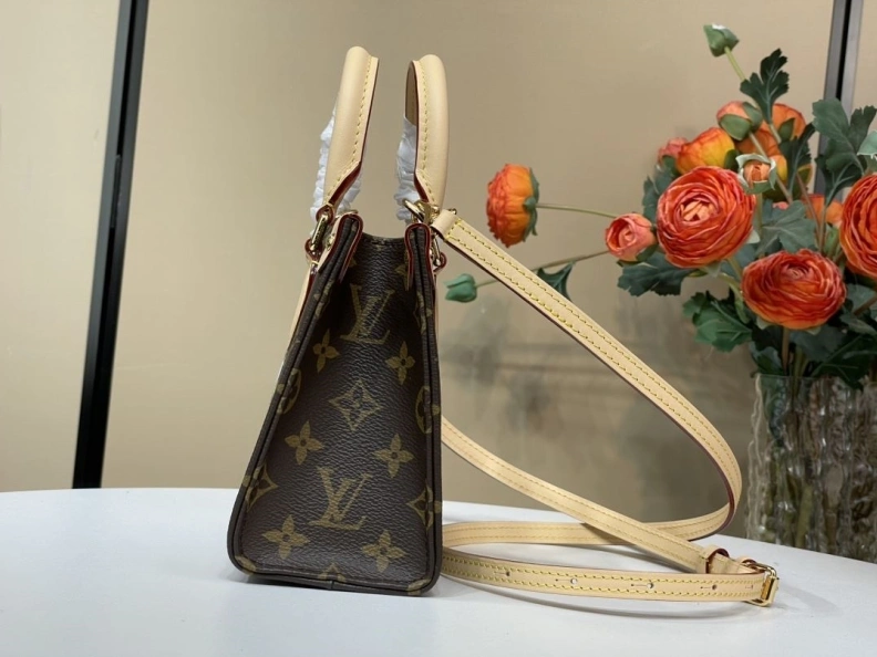 Comfortable LX Top Handle Bags 1079