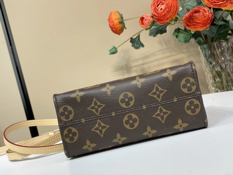Comfortable LX Top Handle Bags 1079