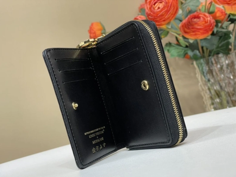DailyWear LX Wallets 228