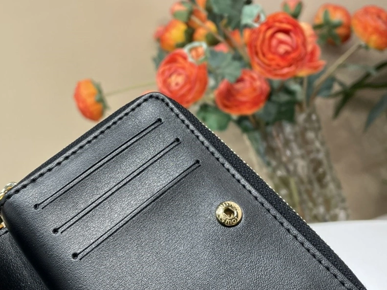 DailyWear LX Wallets 228