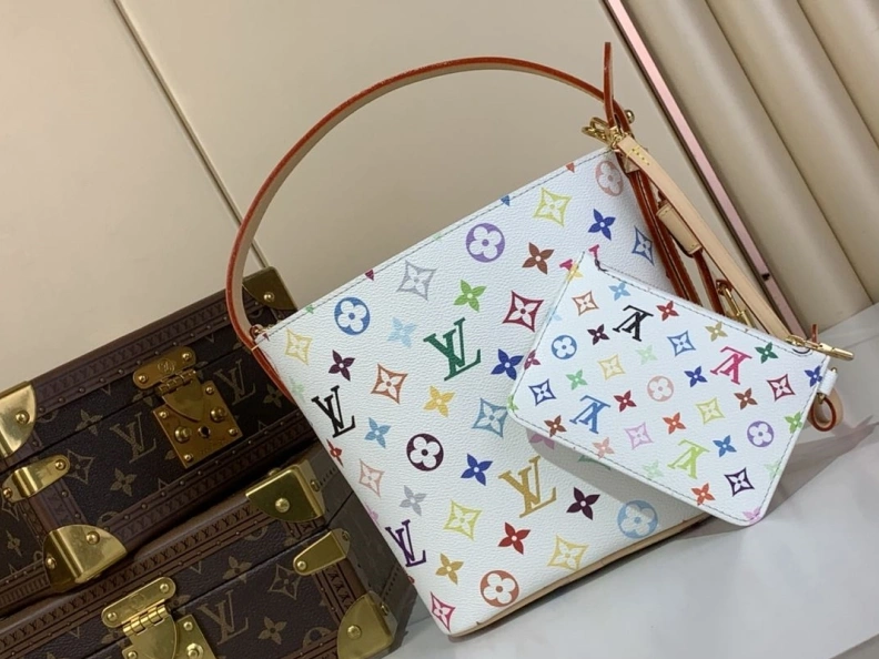LX Bucket Bags SportInspired 676