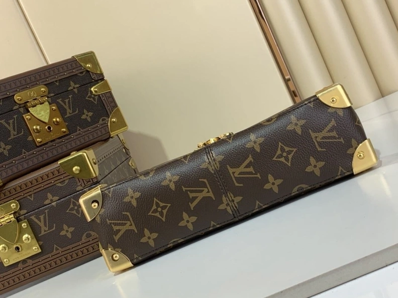 Reliable LX Satchel Bags 568