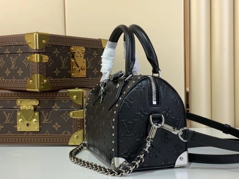 Versatile LX Speedy Bags 448