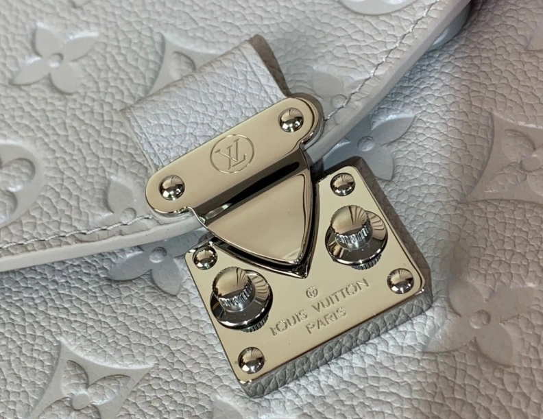 Cozy LX Satchel Bags 574