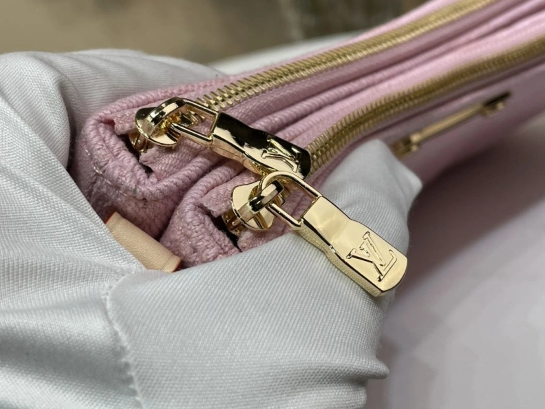 EyeCatching LX Satchel Bags 613